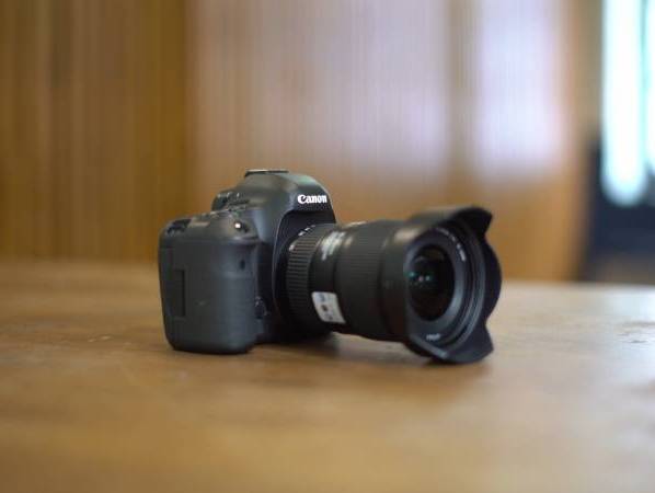 Canon camera for hire in Marseille