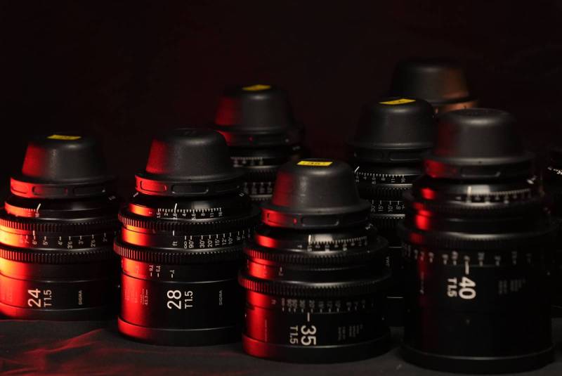 CINEMA SIGMA FF HIGH SPEED PRIME OPTICS CASE RENTAL IN MARSEILLE