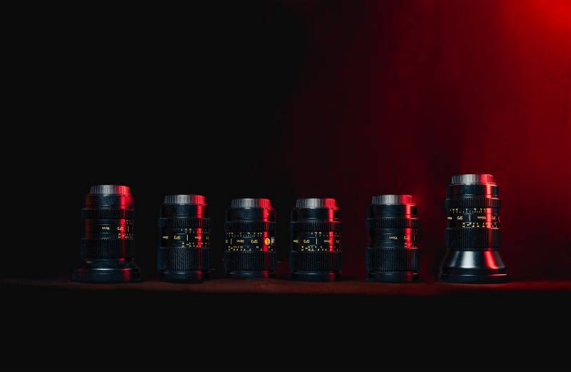 Rental of COOKE SP3 6-lens kit - 18mm / 25mm / 32mm / 50mm / 75mm / 100mm in Marseille