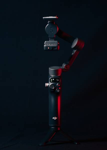 Smartphone stabiliser : DJI OSMO MOBILE 7P for your shooting in South of France