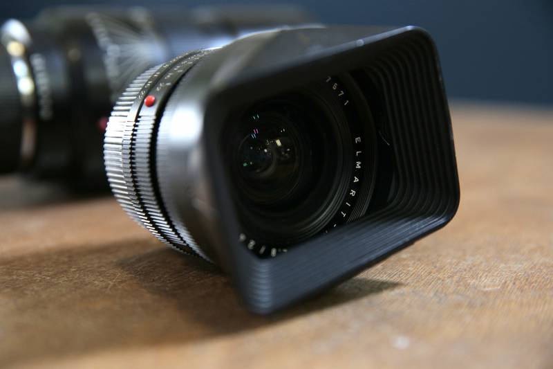 LEICA_SUMMICRON_R_LENSES_RENTAL_AUDIOVISUAL_FRENCH_PRODUCTION_SERVICE